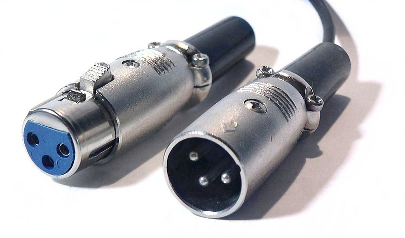 原教材 XLR 公母接頭及針腳編號
